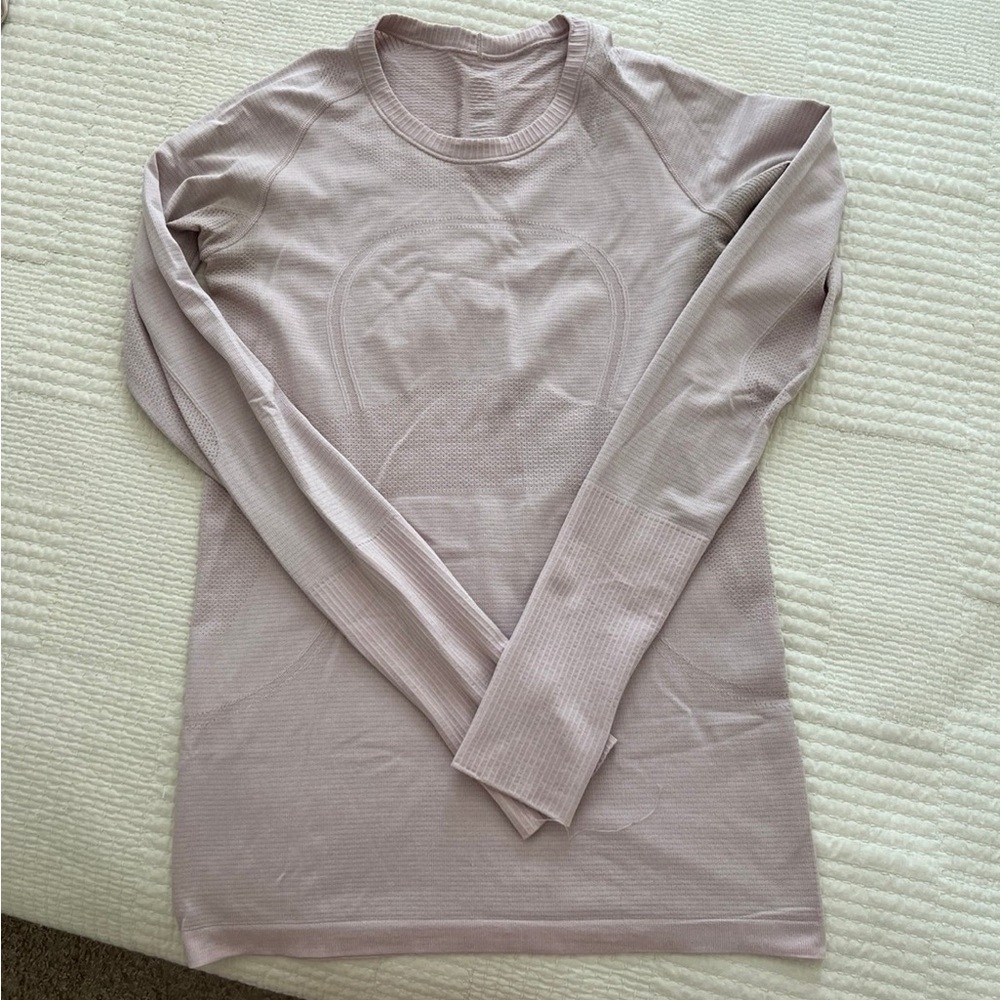 Lululemon Swiftly Tech Long Sleeve Top